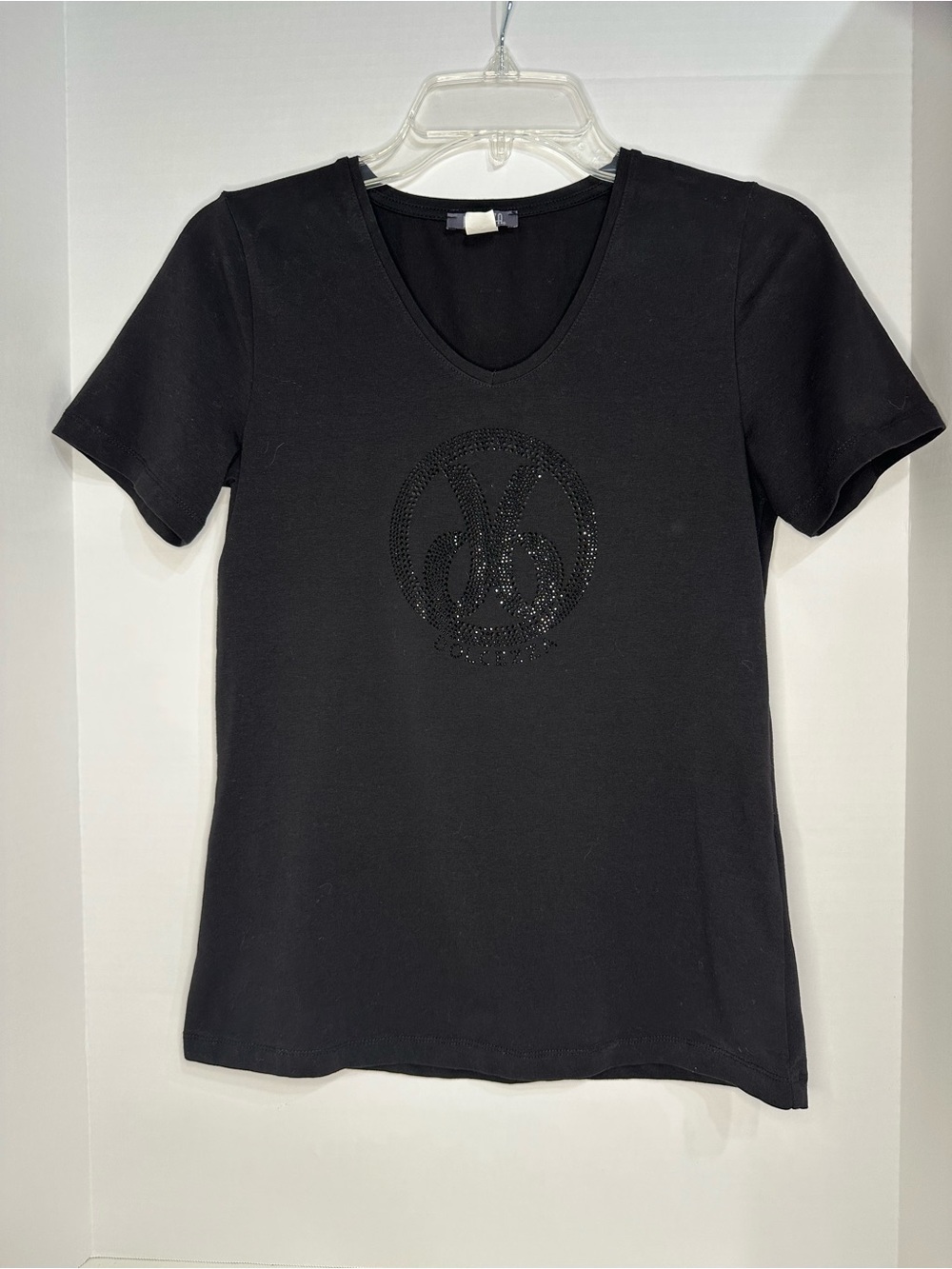 Dolcezza Black V-Neck Short Sleeve Women's Tee with Embellished Logo size Small
